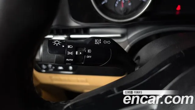 2022 Kia Canival Diesel 9-Seater Prestige, photograph 11