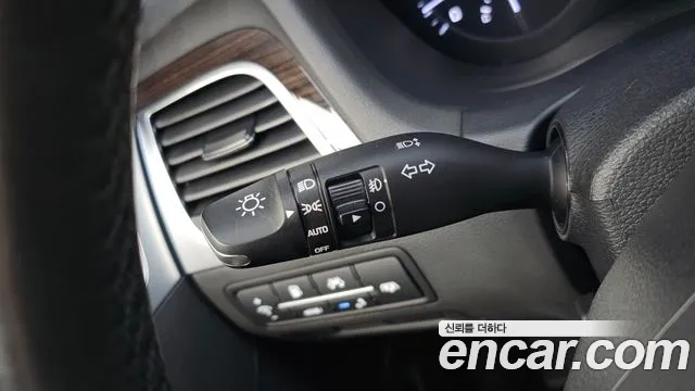 2019 Genesis G80 3.3 GDI, photograph 2