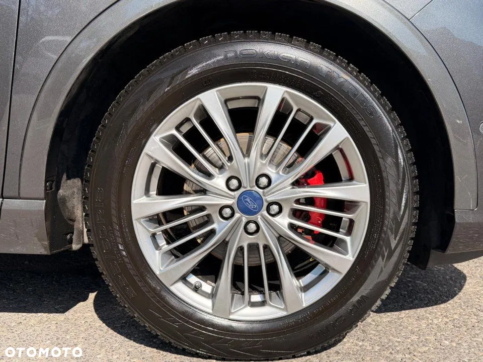 2020 Ford Kuga, photograph 10