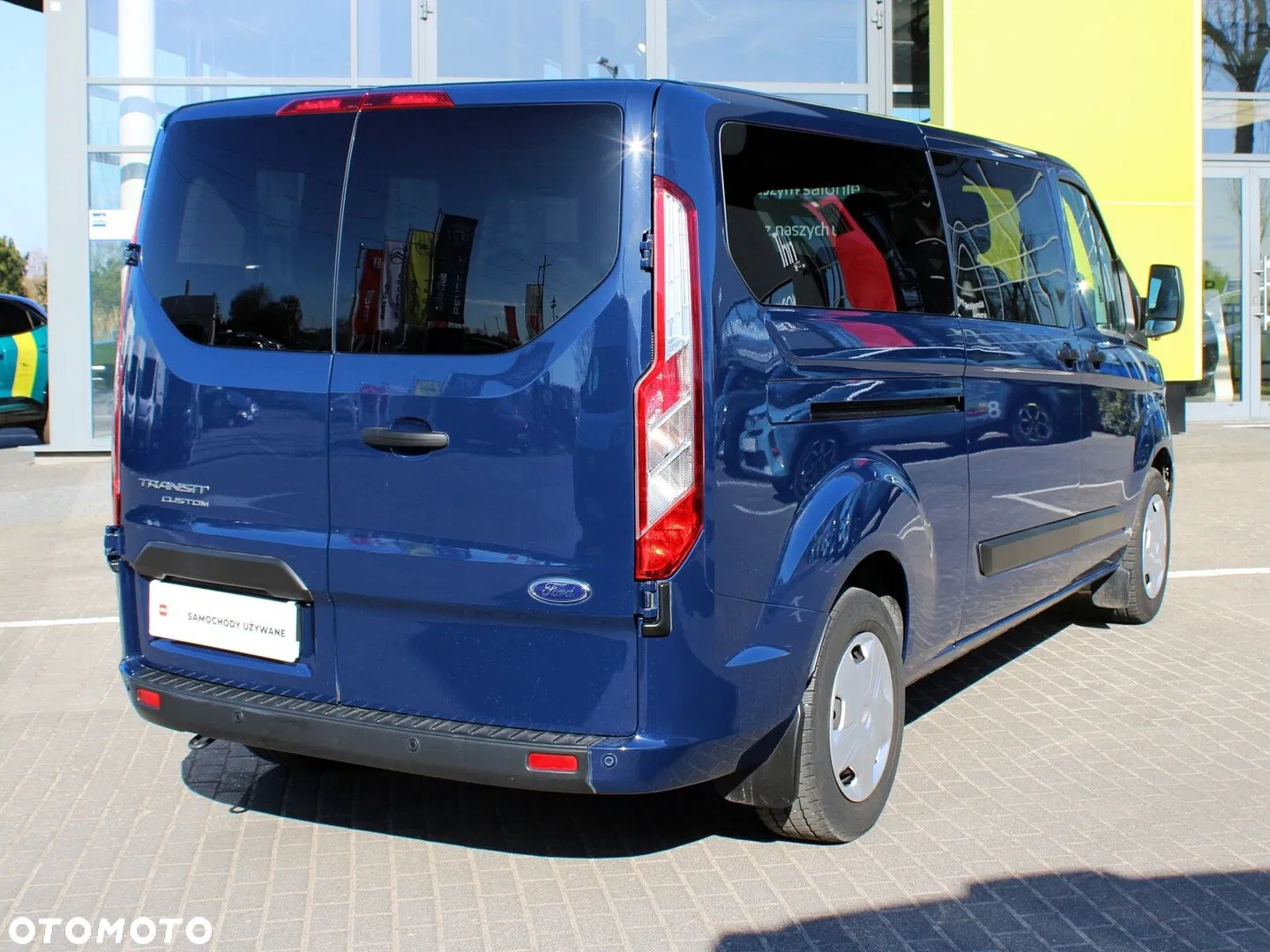 2023 Ford Transit Custom Kombi 320 L2H1 Trend, photograph 6