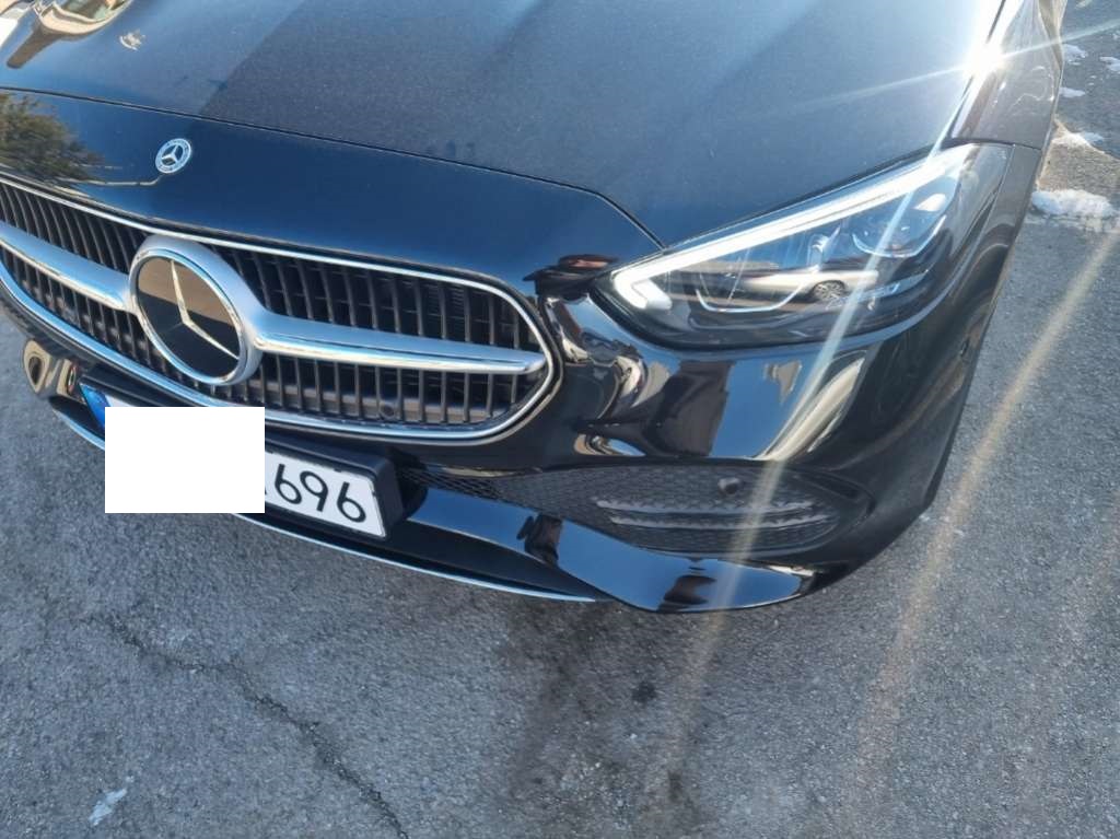 2024 Mercedes-Benz C 200, photograph 5