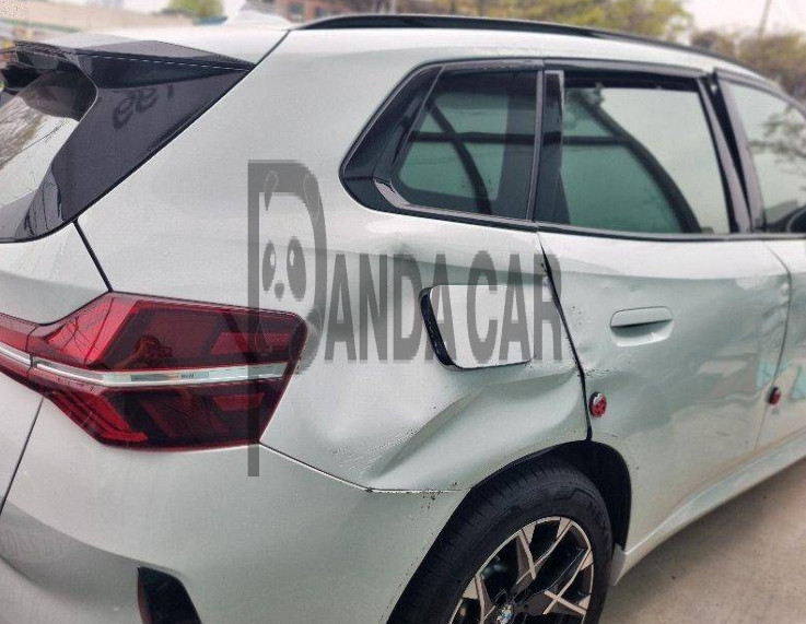2025 BMW X3 20 xDrive, photograph 4