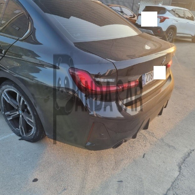 2024 BMW 320i, photograph 2