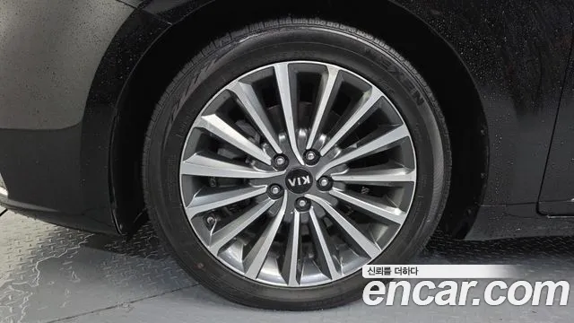 2018 Kia K7 3.0 GDI Limited, photograph 12