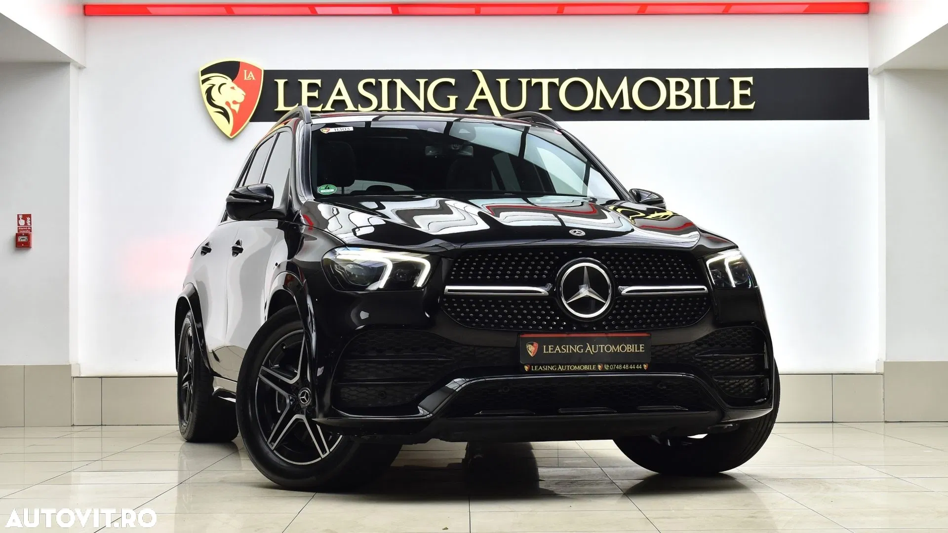 2020 Mercedes-Benz GLE 450 4Matic 9G-TRONIC AMG Line, photograph 3