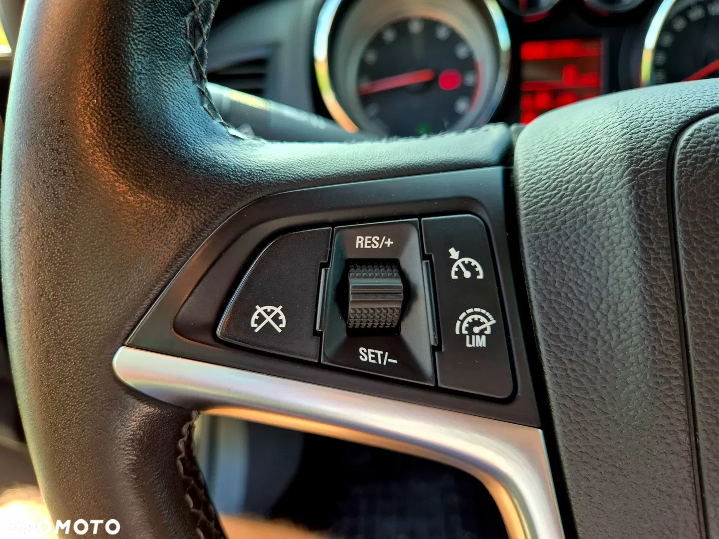 2018 Opel Astra 1.4 T Active EU6, photograph 7