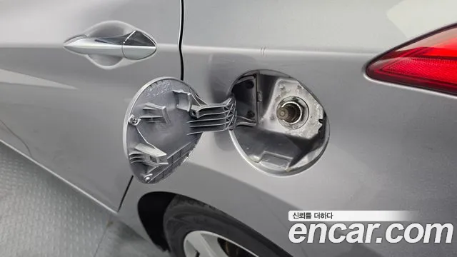 Hyundai AVANTE LPI M16 Smart — photo 1 of 31