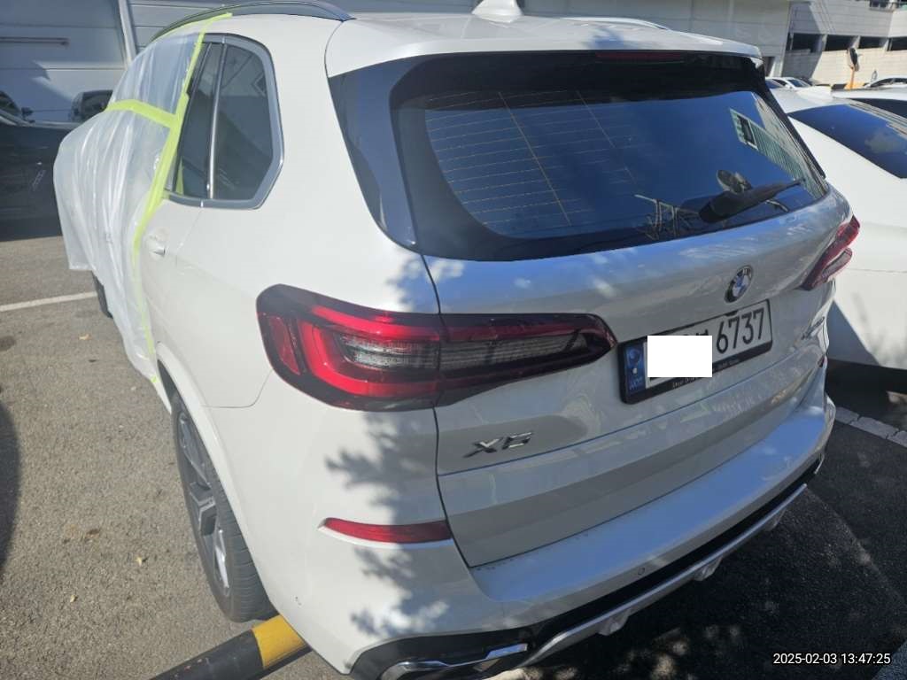 2022 BMW X5 xDrive40i, photograph 7