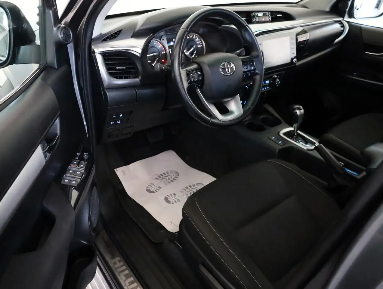 2024 Toyota Hilux Executive 2.8D-4D 4x4,Navi,Kamera,ACC,AHK, photograph 9