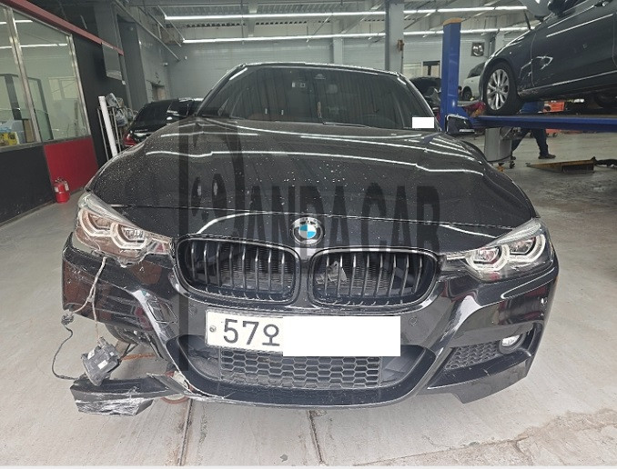 2018 BMW 330i, photograph 1