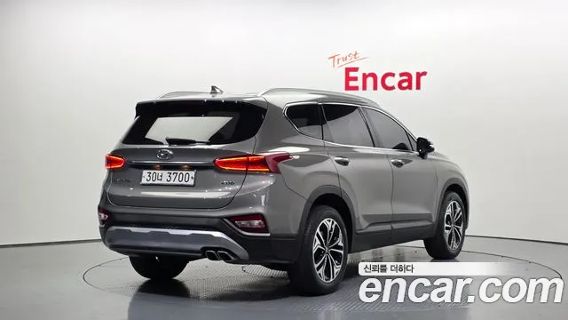 Hyundai Santafe Diesel 2.0 2WD — photo 1 of 31