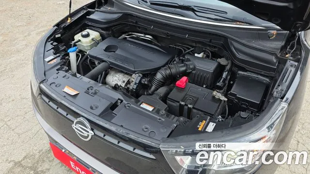 2017 KG_Mobility_Ssangyong TIBOLI Diesel RX 2WD, photograph 6