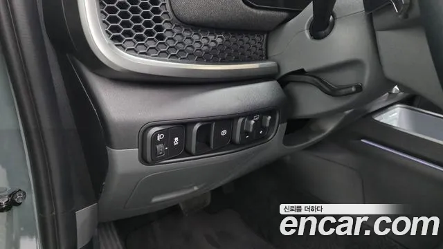 2025 Kia Tasman 2.5T Gasoline 4WD, photograph 7