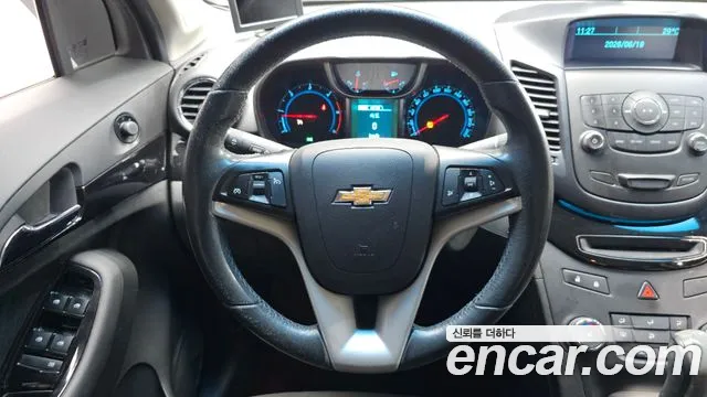 2013 ChevroletGMDaewoo Orlando 2.0 Diesel LT, photograph 12