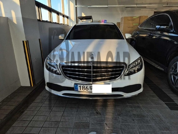2019 Mercedes-Benz C220 d 4Matic, photograph 1