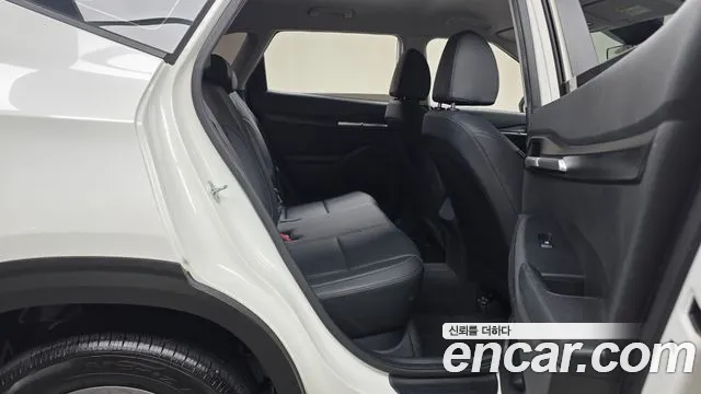 Kia Seltos Gasoline 1.6 Turbo 2WD — photo 1 of 20