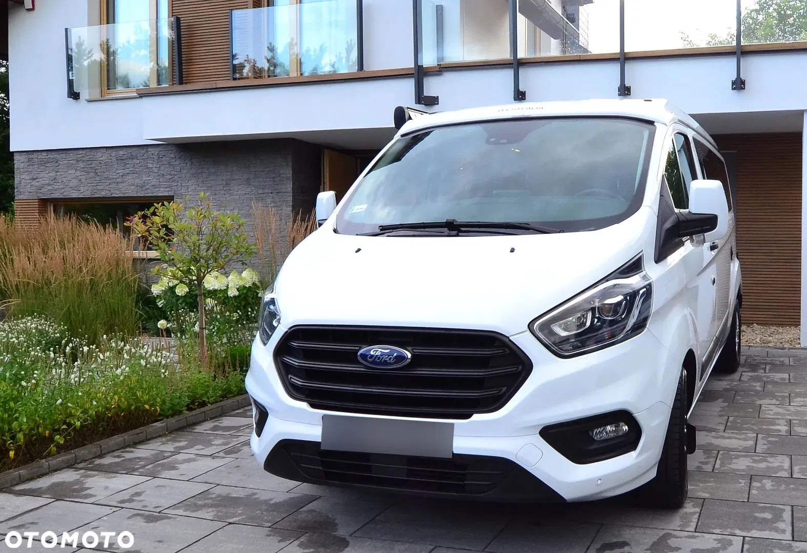 2021 Ford Transit Custom 320 L1H1 Trend (bryg.), photograph 2