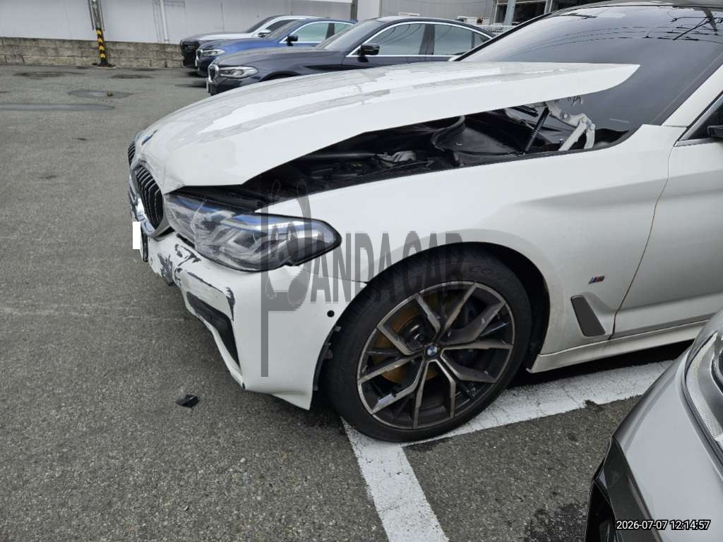 2023 BMW 530i, photograph 5