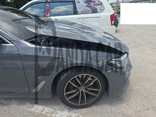 2022 BMW 520i, photograph 3