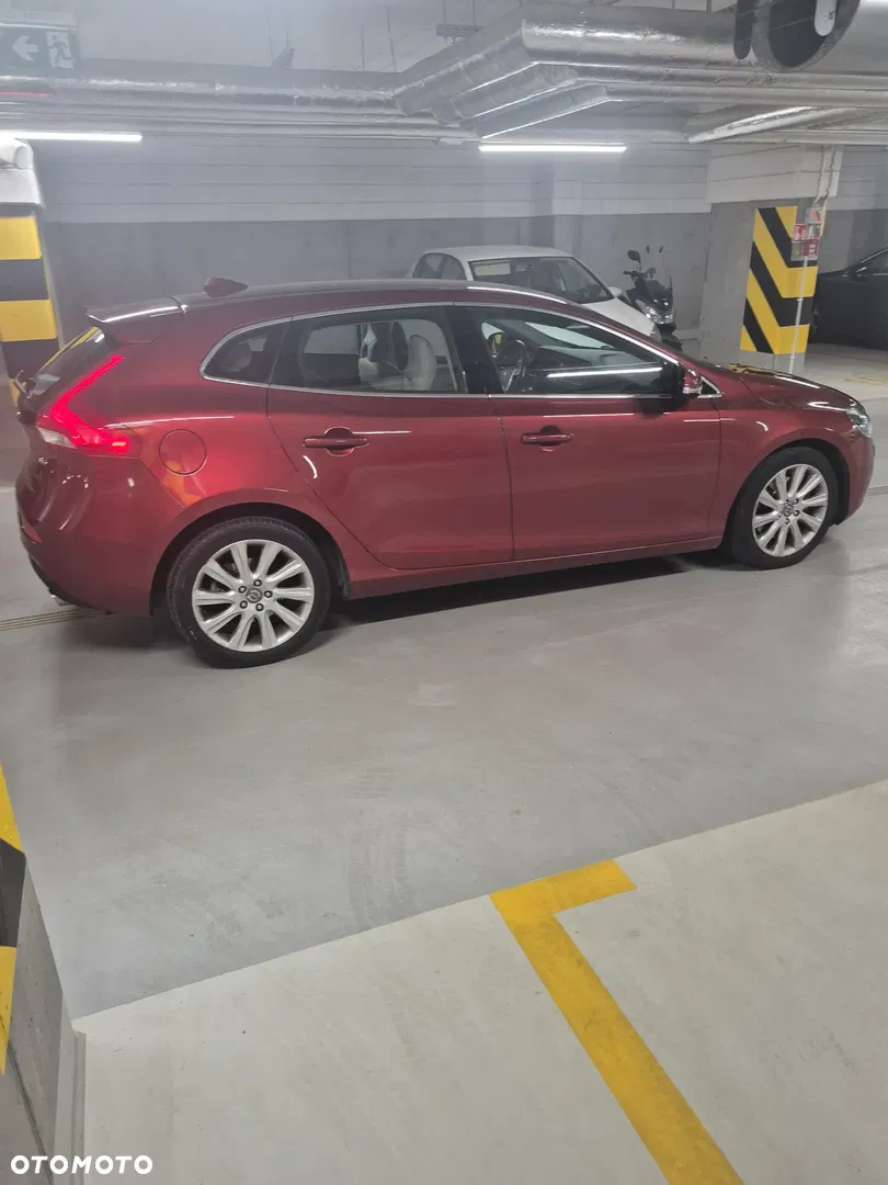 2014 Volvo V40 D3 Summum, photograph 7
