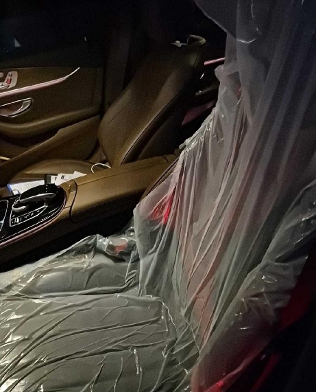 2019 Mercedes-Benz E220 d 4Matic, photograph 4