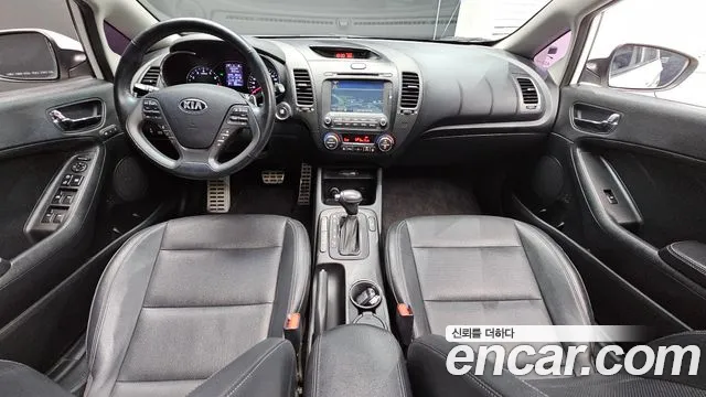 Kia K3 Noblesse — photo 1 of 30