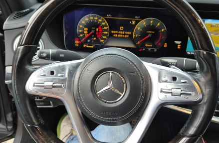 2018 Mercedes-Benz S450 4Matic L, photograph 4