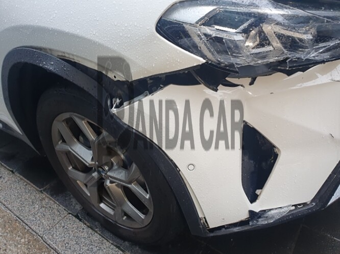 2022 BMW X3 xDrive20i, photograph 3