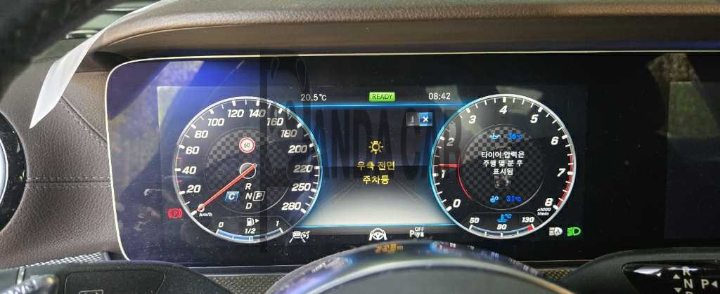2019 Mercedes-Benz MercedesAMG CLS53 4Matic, photograph 2