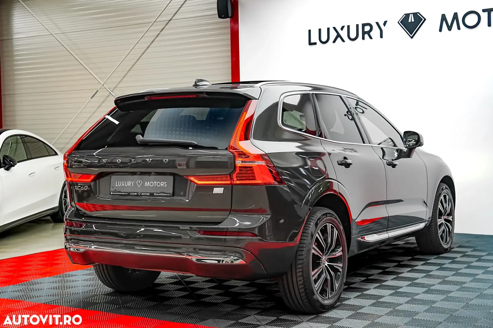 2021 Volvo XC 60 Recharge T6 Twin Engine eAWD Inscription Expression, photograph 11