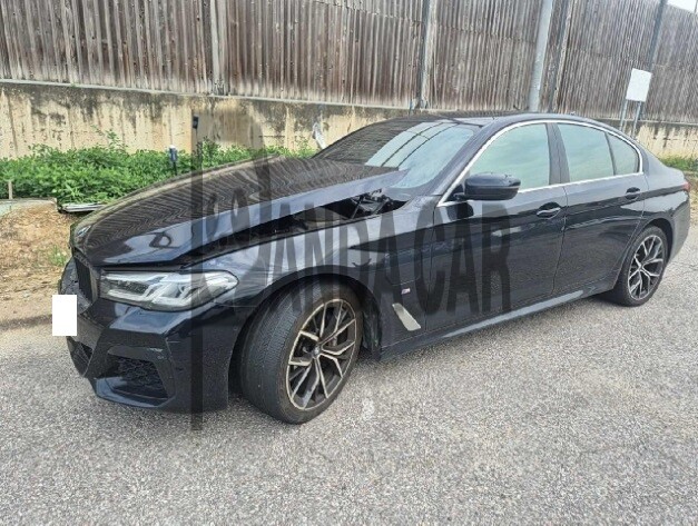 2021 BMW 530e, photograph 3