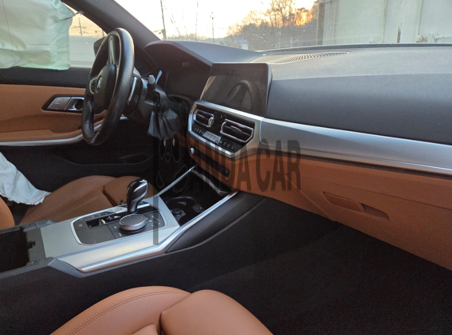 2022 BMW 320i, photograph 4