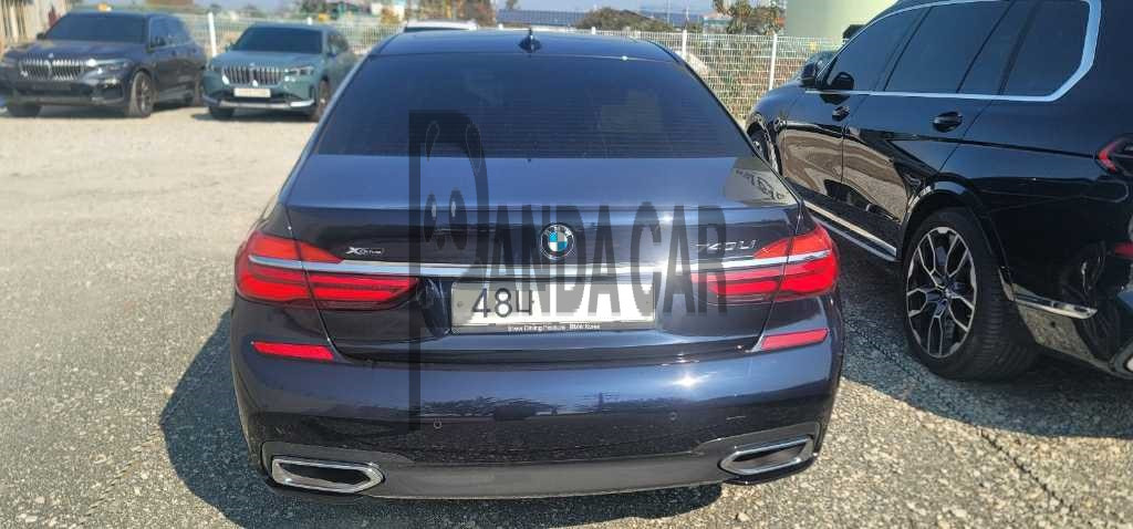 2018 BMW 740Li xDrive, photograph 3