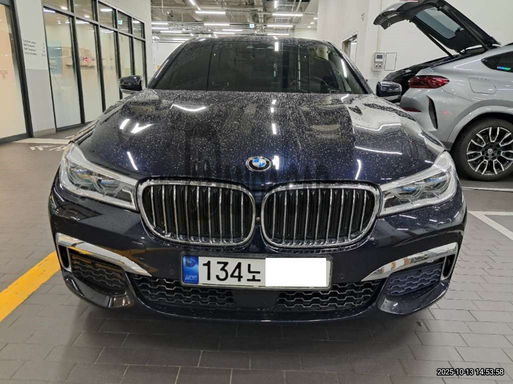 2018 BMW 740Li xDrive, photograph 1