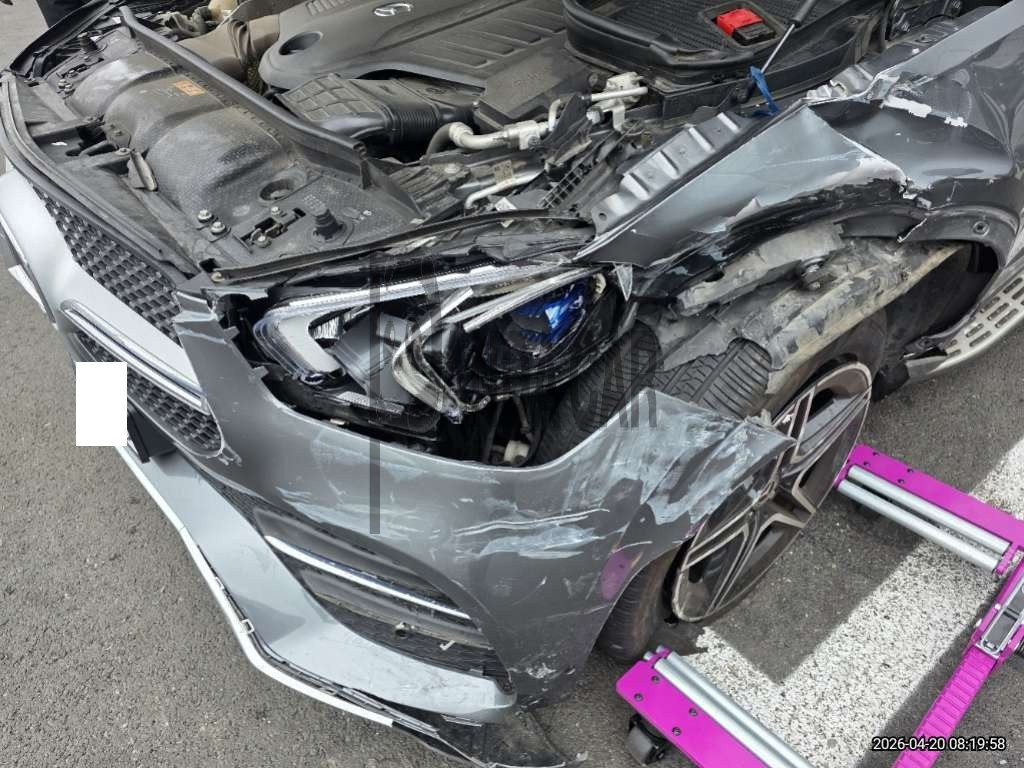 2019 Mercedes-Benz GLE450 4Matic, photograph 2