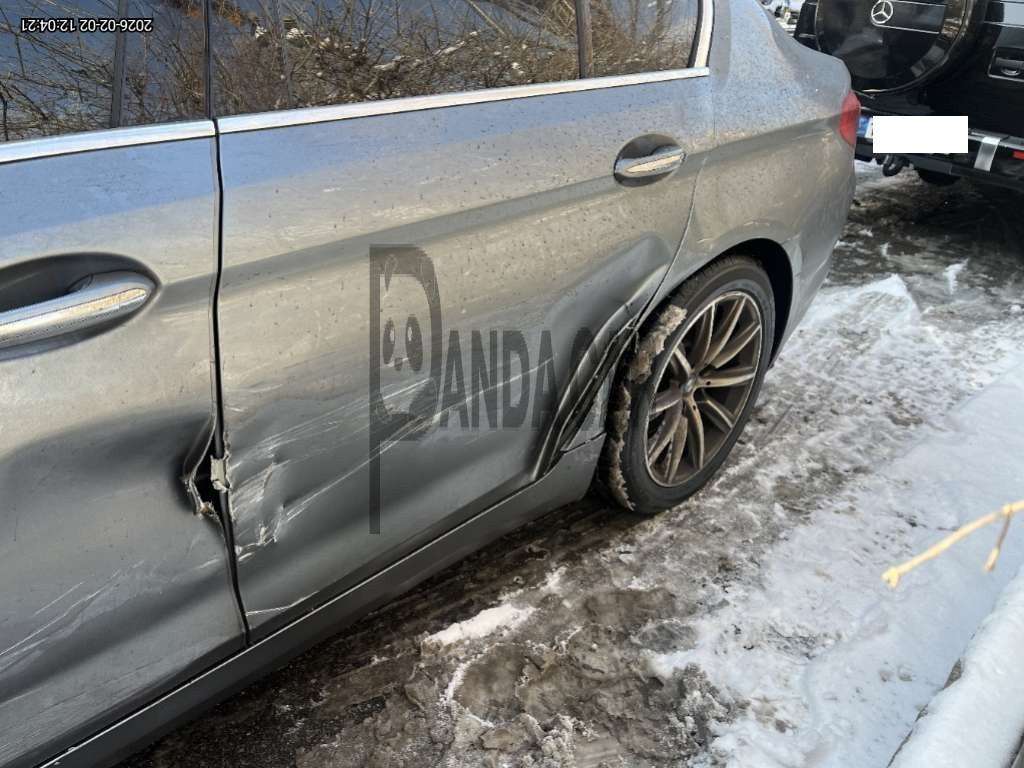 2018 BMW 520i, photograph 3