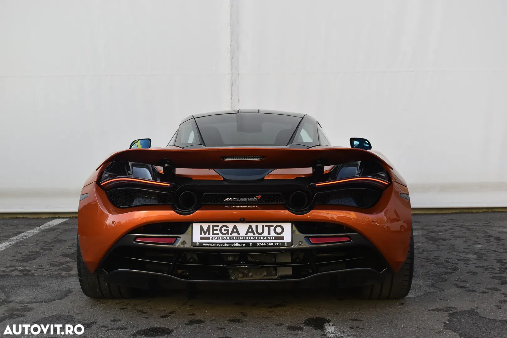 2017 McLaren 720S, photograph 9