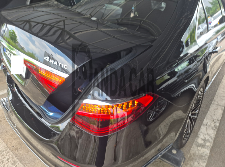2023 Mercedes-Benz S450 4MATIC, photograph 2