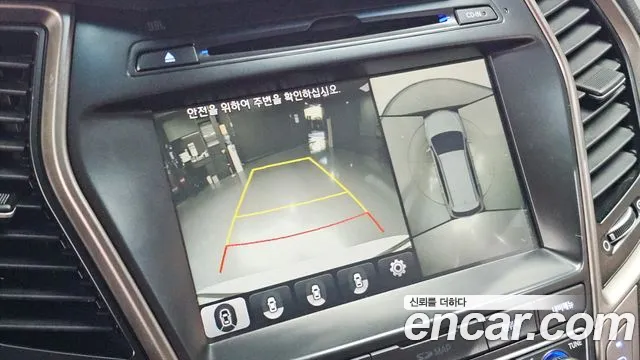 2016 Hyundai Maxcruz Gas 3.3 4WD, photograph 2