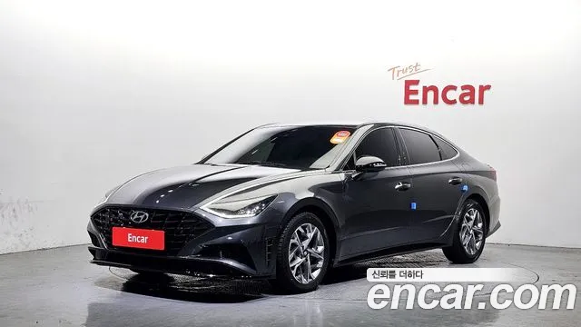 2022 Hyundai Sonata 2.0, photograph 2