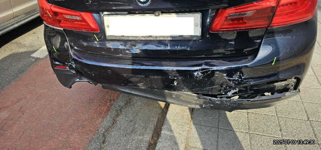 2018 BMW 520d xDrive, photograph 3