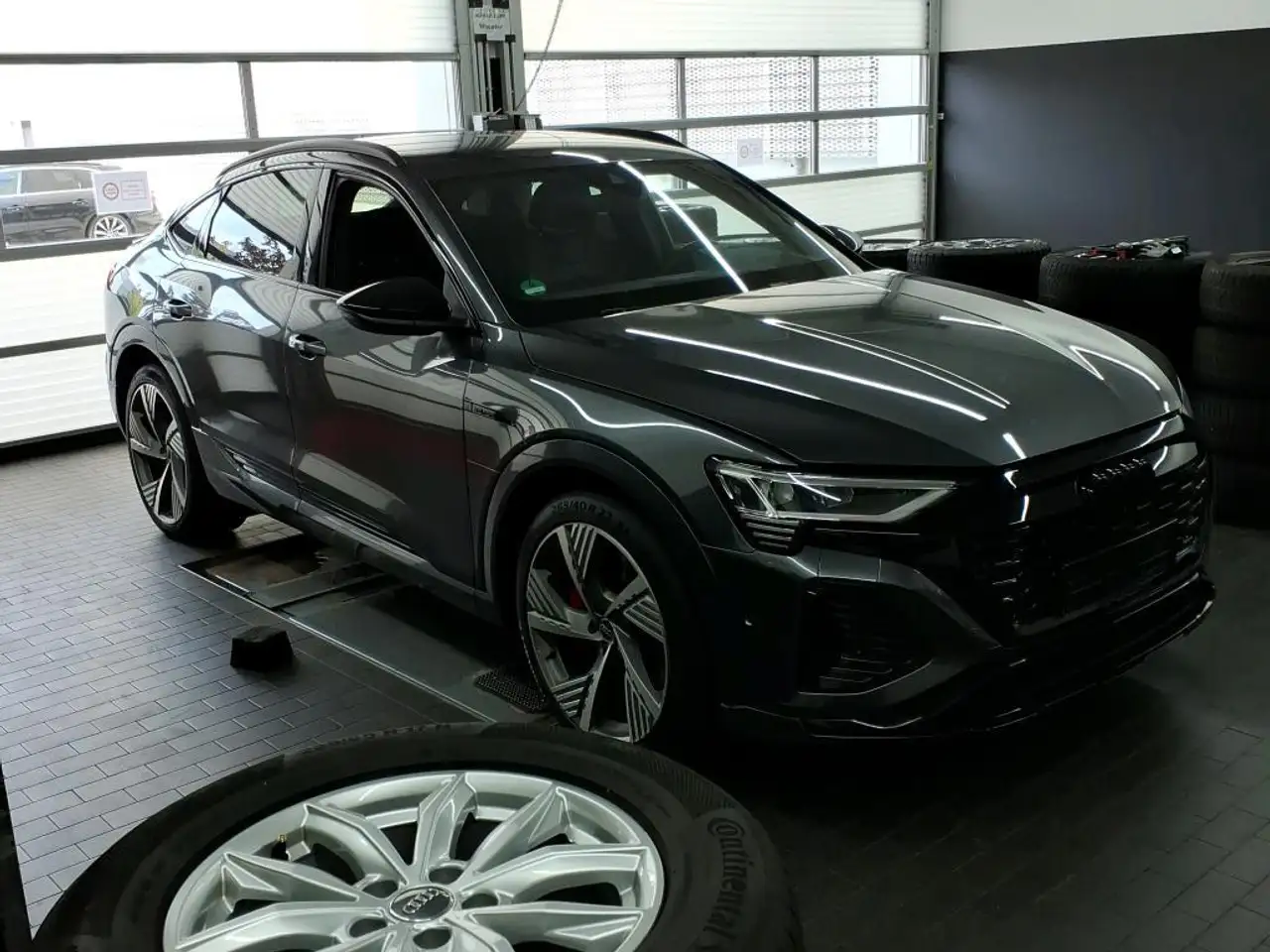 2023 Audi Q8 e-tron Sportback 55 2x S line ACC AHK HuD B&O, photograph 4