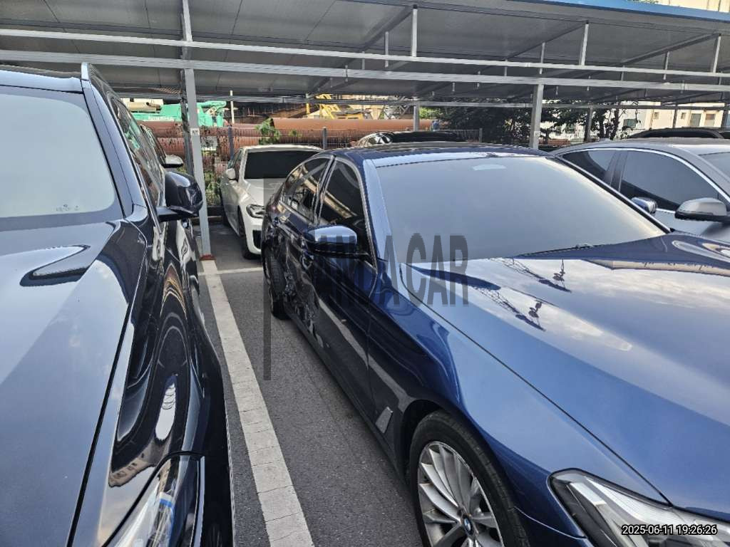 2021 BMW 523d, photograph 5