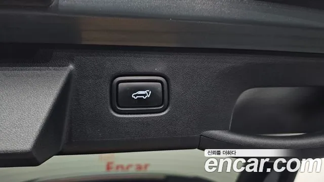 Hyundai Tucson Gasoline 1.6 Turbo 4WD — photo 1 of 20