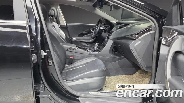 2015 Hyundai Grandeur HG240 Modern, photograph 10