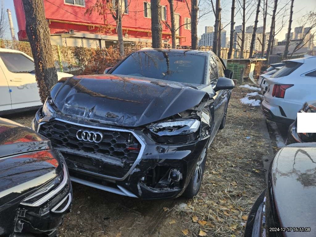 2023 Audi Q5 40 TDI quattro, photograph 1