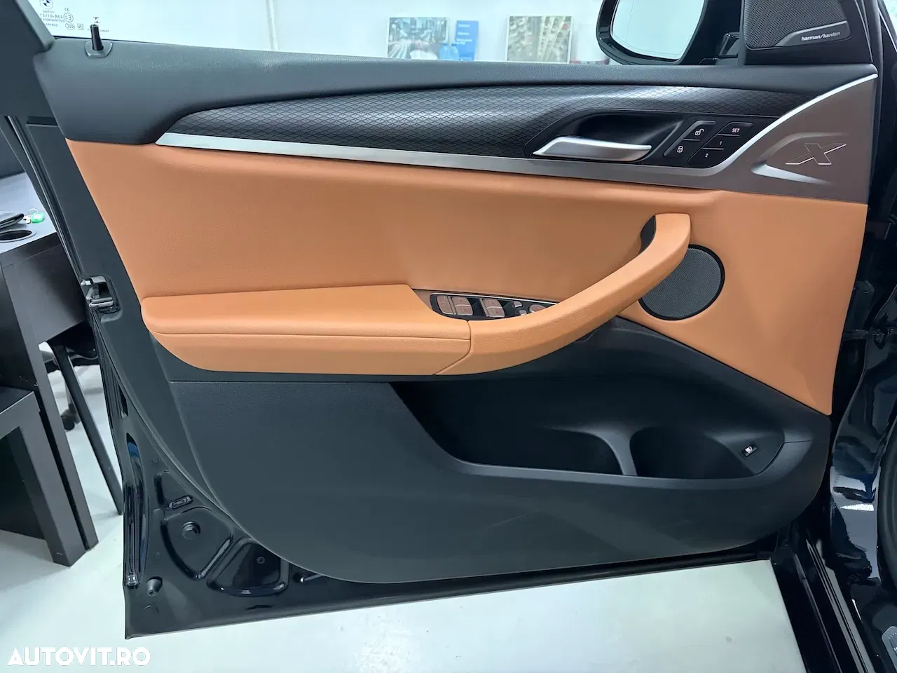 2024 BMW X3 30e xDrive AT PHEV, photograph 12