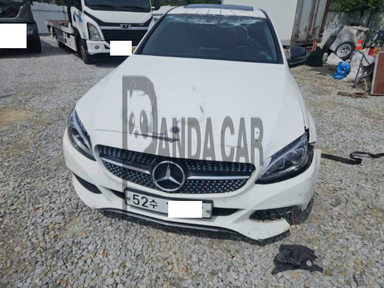 2018 Mercedes-Benz C200, photograph 1