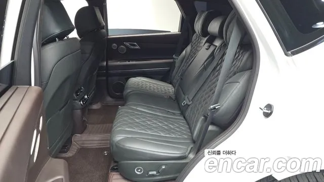 Genesis GV80 3.5T Gasoline AWD — photo 1 of 20