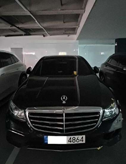 2019 Mercedes-Benz E220 d 4Matic, photograph 1